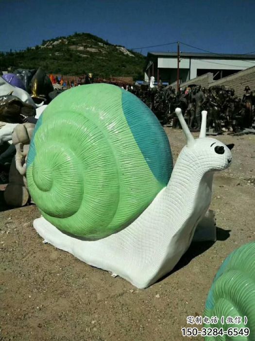 蝸牛雕塑廠家，園林小品動物，玻璃鋼仿真蝸牛雕塑廠