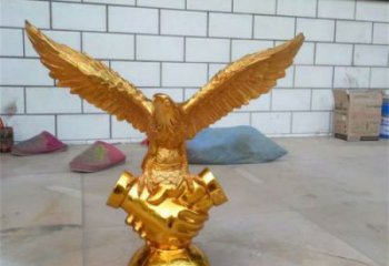 酒店老鷹雕塑 庭院仿真雕塑 彩繪小品