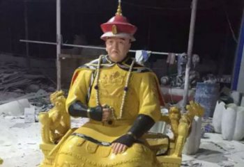 景觀皇帝雕塑 彩繪古代雕塑 人物玻璃鋼雕塑