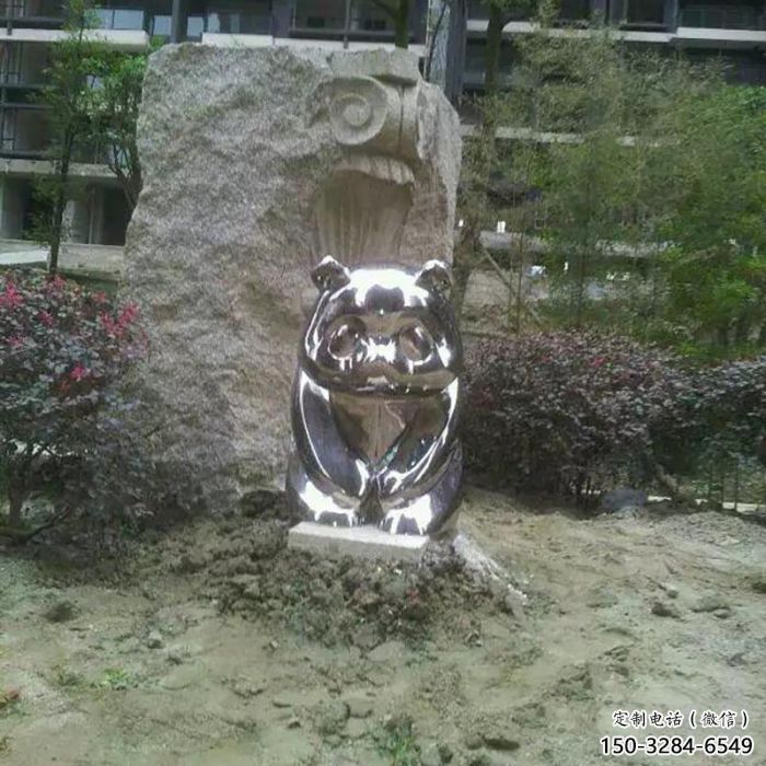 海南熊貓雕塑服務商，動物美陳雕塑，不銹鋼熊貓雕塑廠家