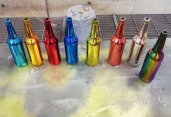 麗水公園啤酒瓶雕塑定價，村標概念，玻璃鋼啤酒瓶雕塑選用