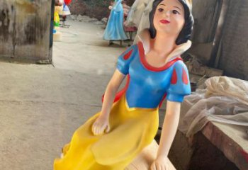 噴漆工藝卡通白雪公主雕塑尺寸規(guī)格